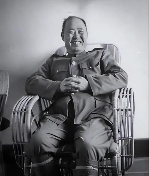 陈继承傅作义(傅作义集团陈长捷)